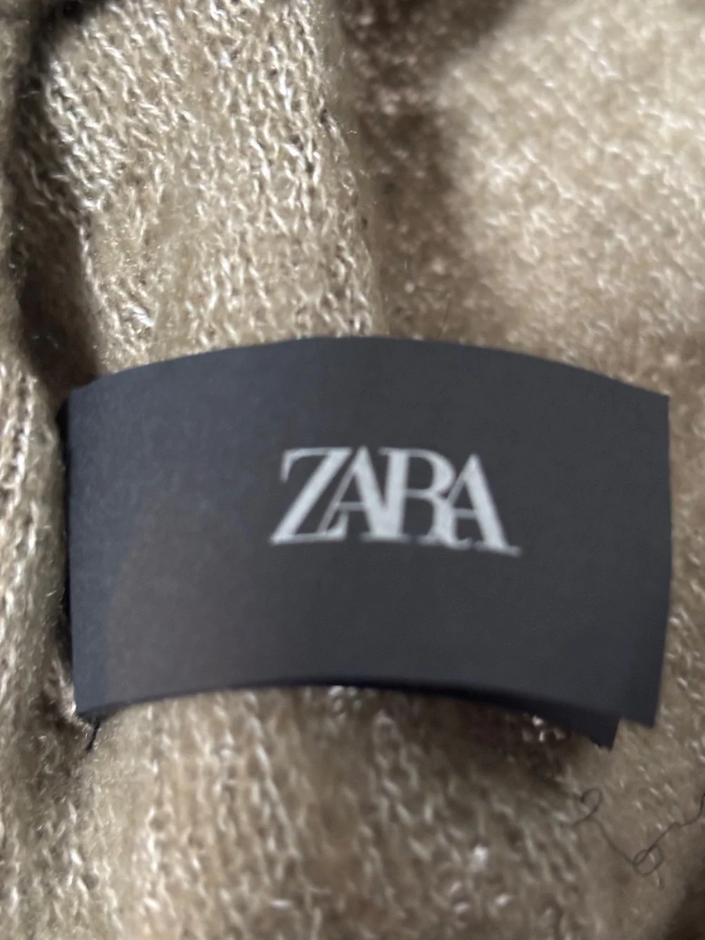 ZARA NWT REVERSIBLE SAND  INSIDE OUT EFFECT KNITTED VEST L/XL